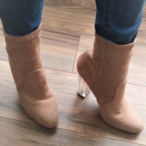Velvet heeled ankle boots. Size 9 Color beige